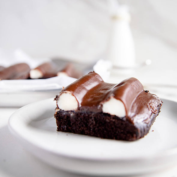 Chocolate Fudge Bumpy Cakes glamour shot